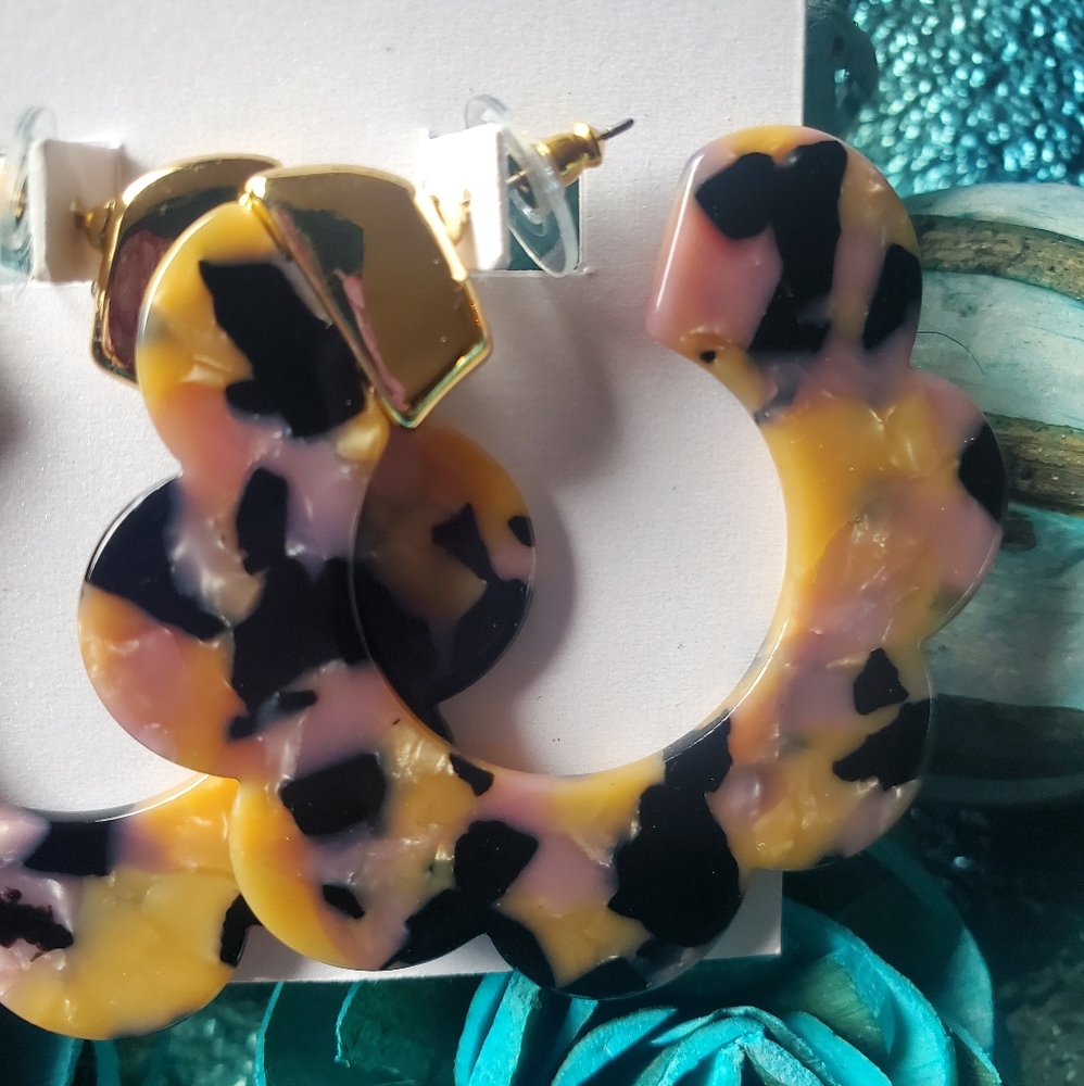 BaubleBar Earring - Picture 3 of 7